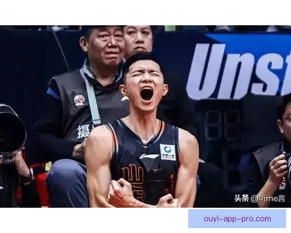 陈林坚18分助山东26-6关键波逆转辽宁将战上海